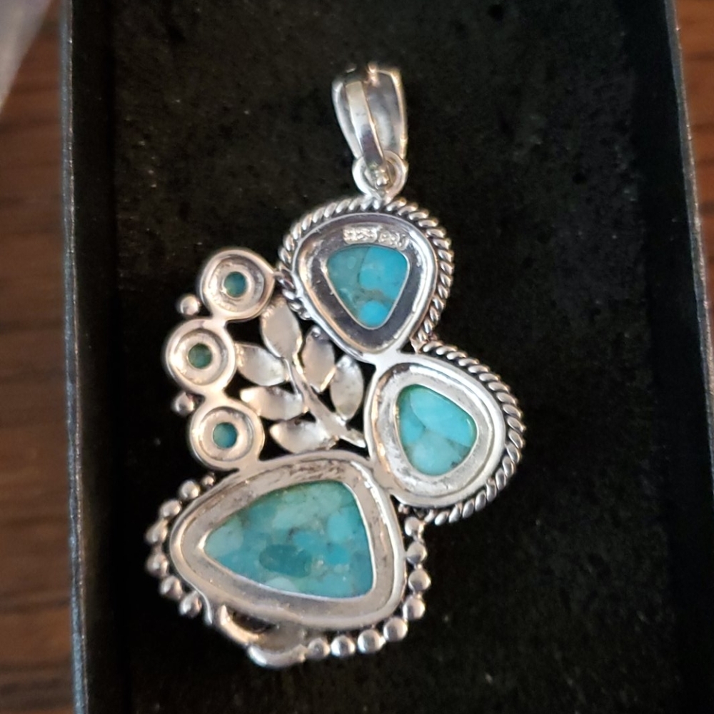 STERLING SILVER TURQUOISE LARGE PENDANT - Picture 3 of 8